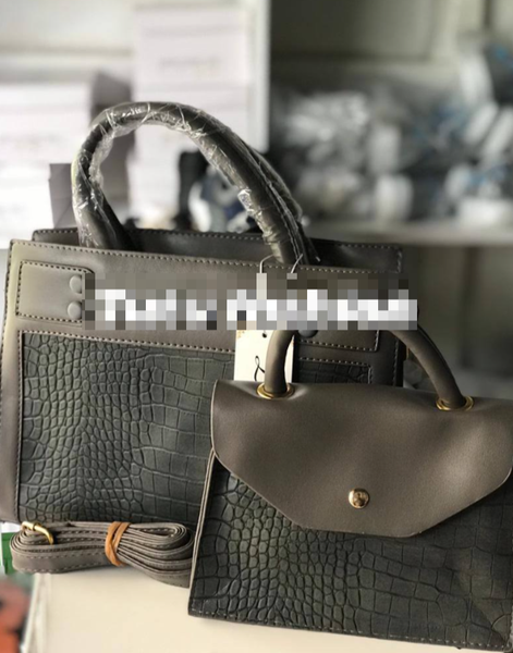 2pcs Hand bags 