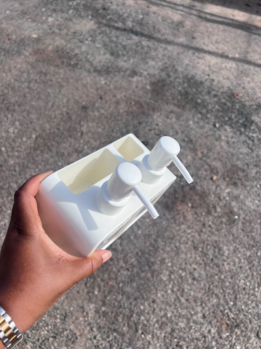 Soap dispenser set
