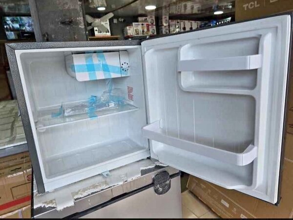 Mini réfrigérateur compact