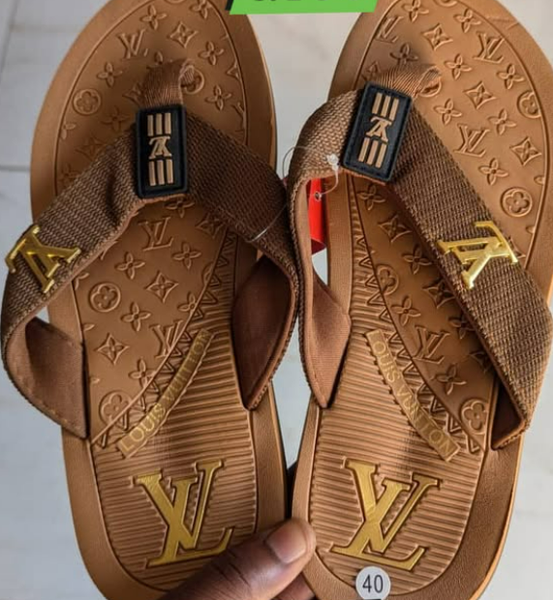 slippers