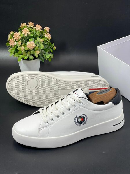 Fashion sneakers