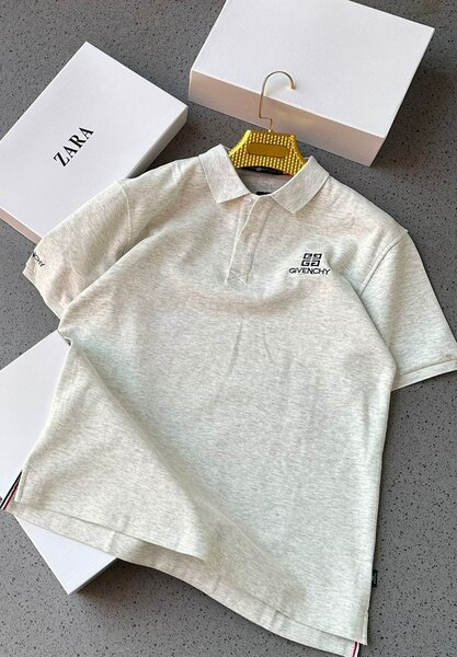 Givenchy club tees