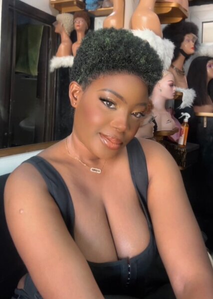 Afro petit garçon