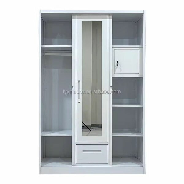 Armoire moderne avec miroir