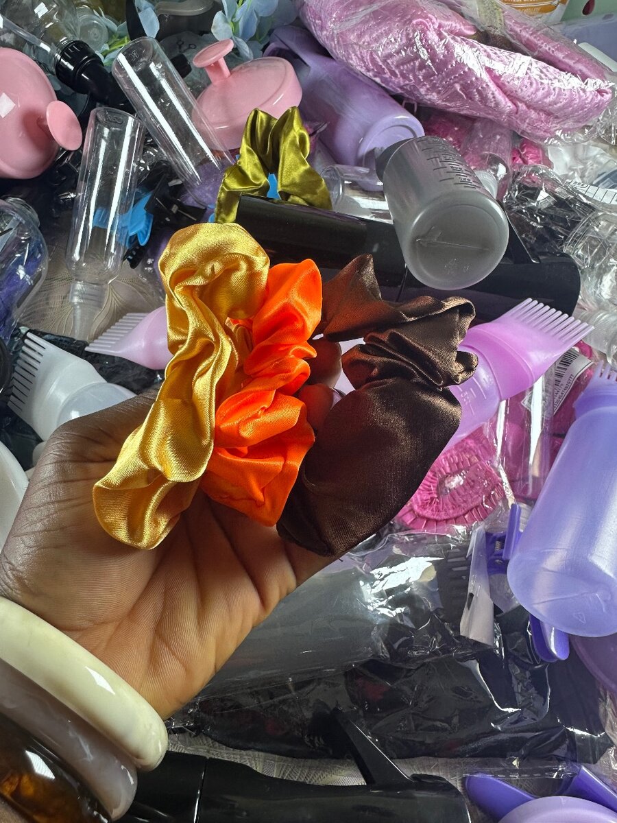 Lot de chouchous en satin