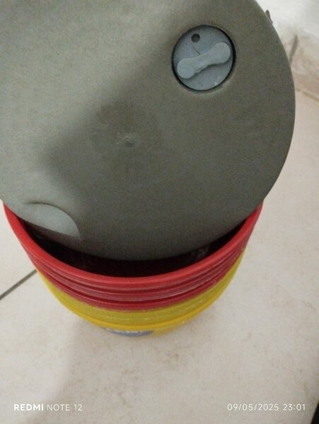 Bol en plastique