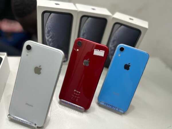 iPhone XR