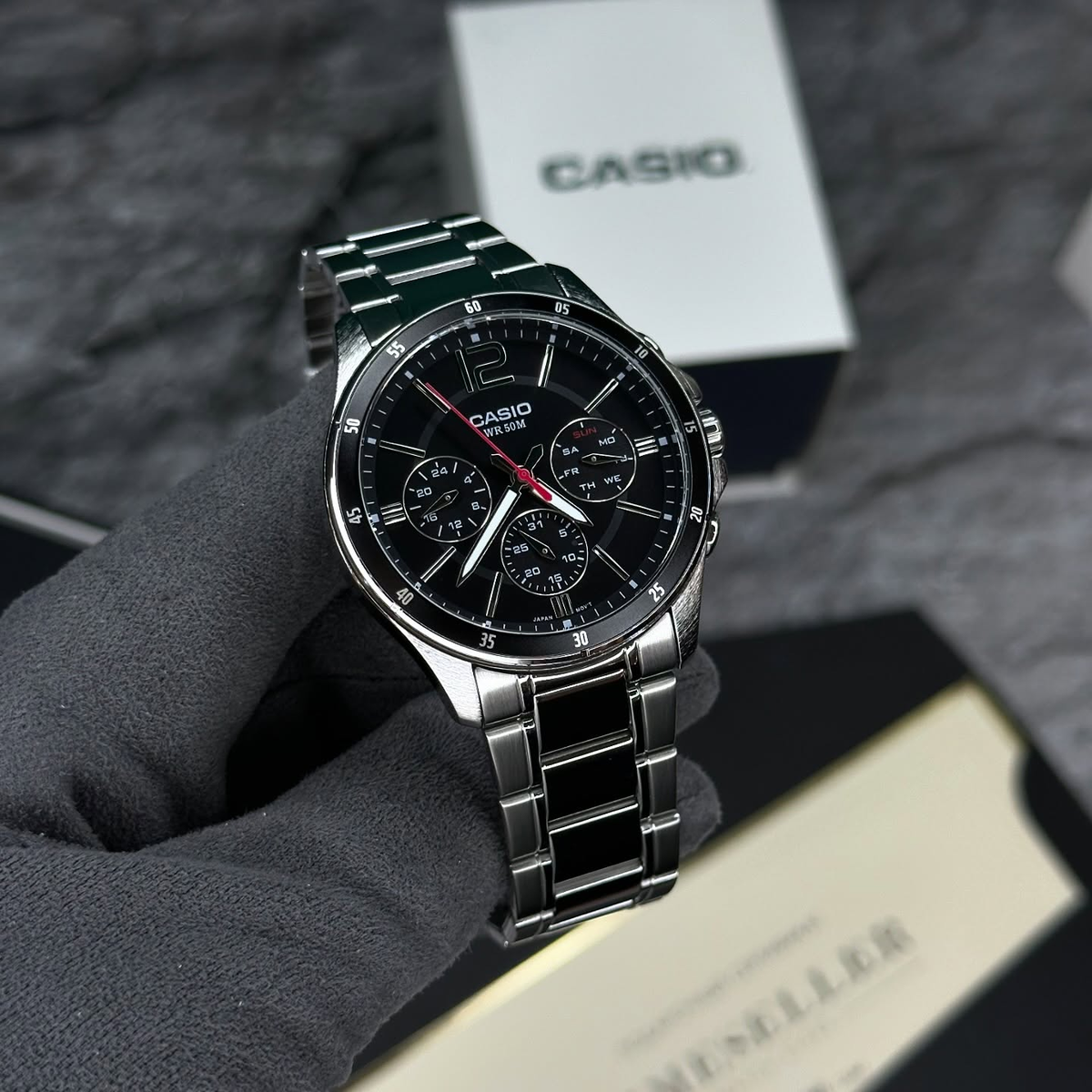 Часы Casio 