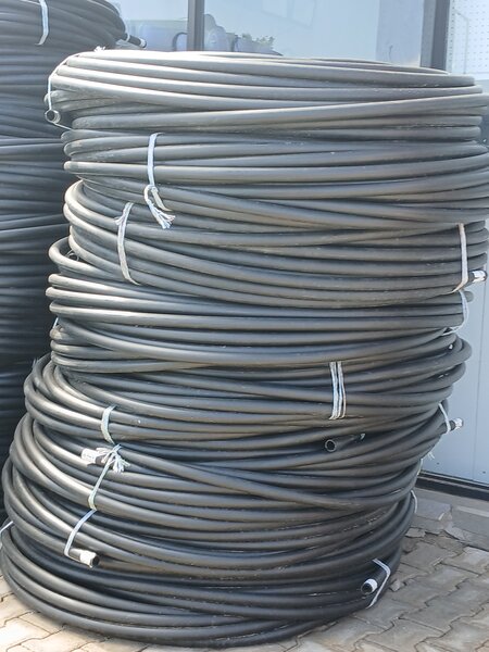 Poly pipes 32mm