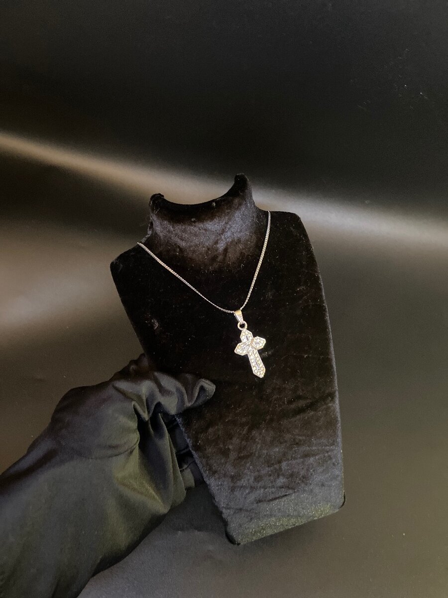 Cross