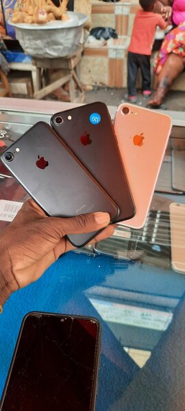 iPhone 7