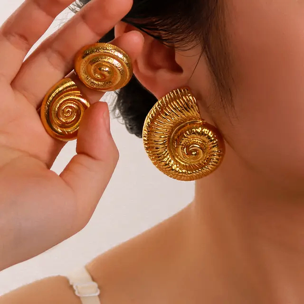 Chunky earrings