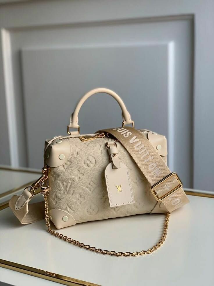 CLASSIC PURSE