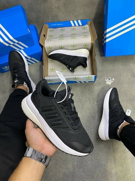 ADIDAS SNEAKERS
