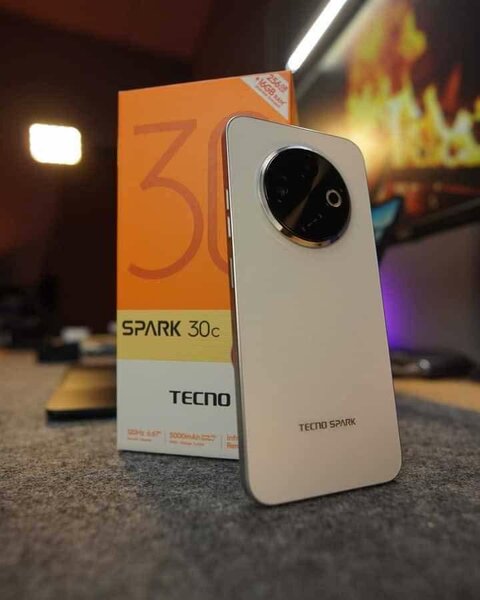 Tecno spark 30 C
