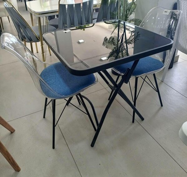 Table et Chaises Transparentes Modernes