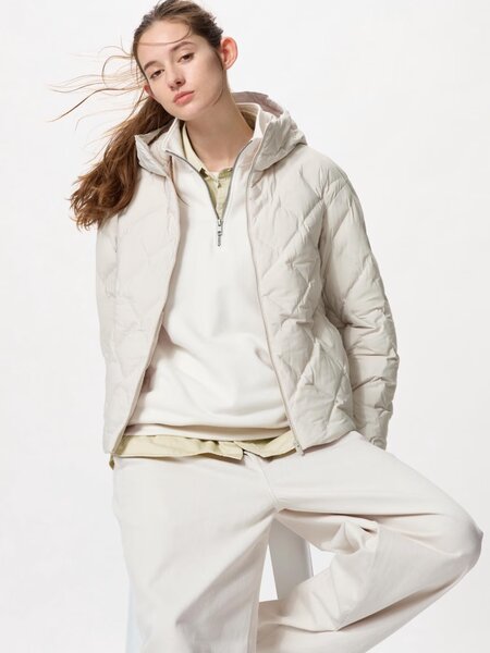 Продаю новые куртки Uniqlo , размеры уточняйте