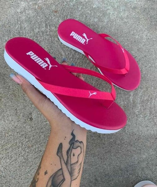 Nike slippers