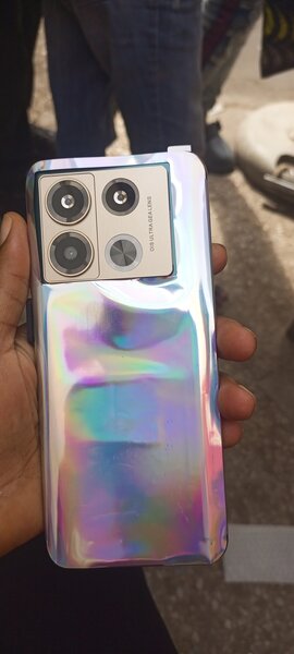Infinix hot 40