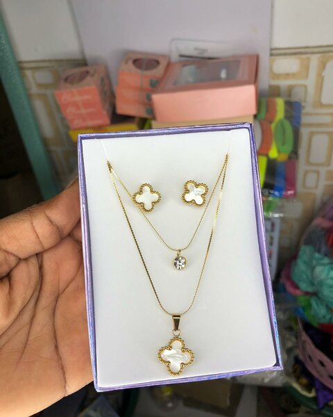 Jewelry set