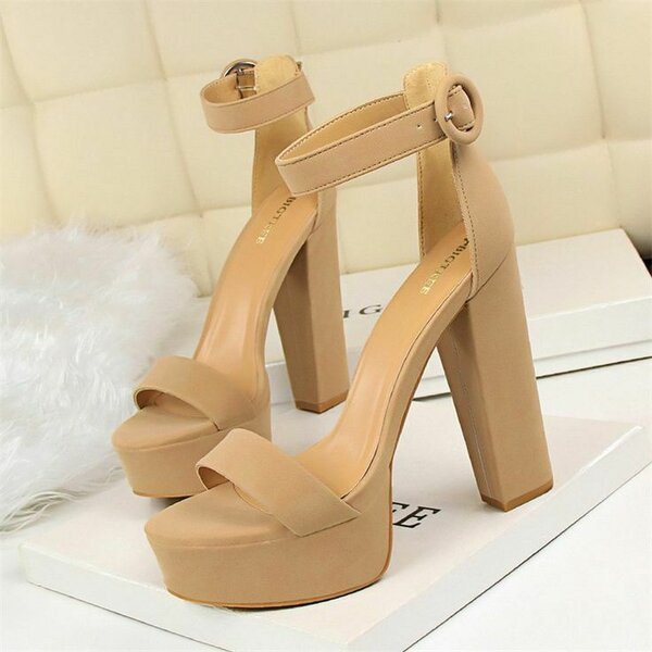 Z HEELS