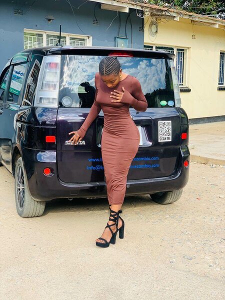 Backless dress