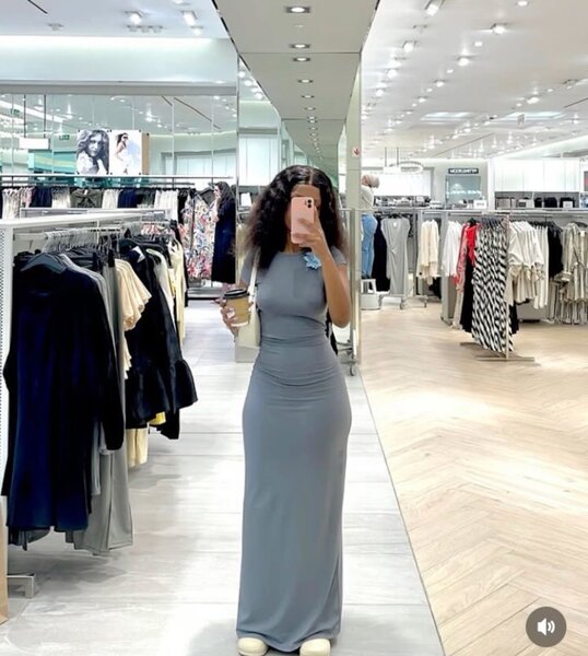Robe longue élégante grise
