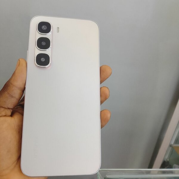 Infinix hot 60