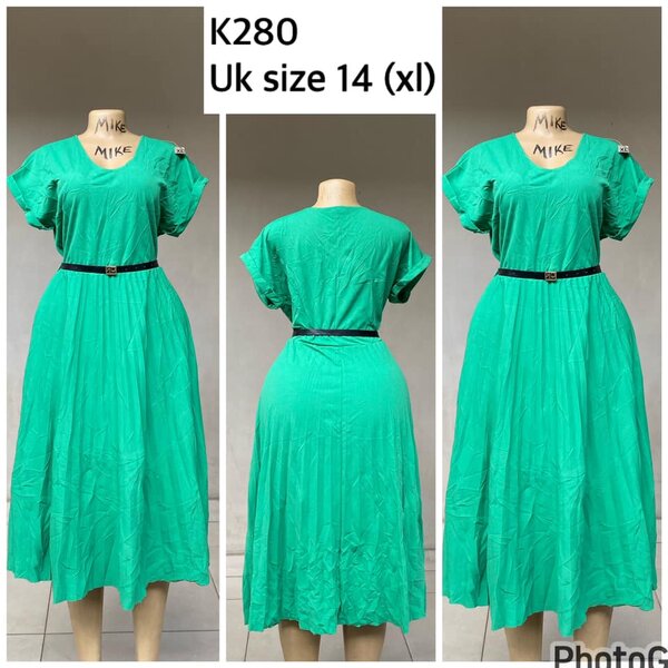 green dress