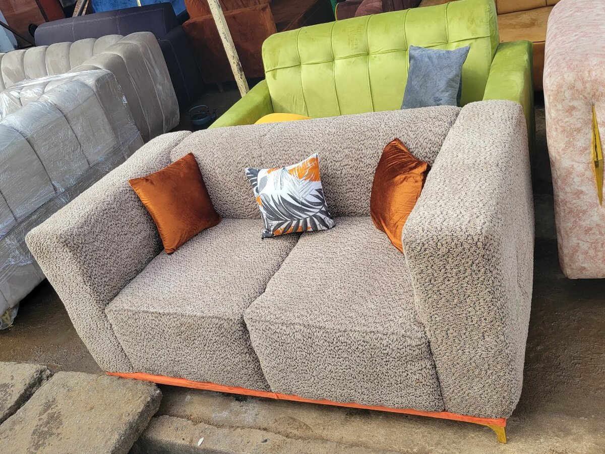 Canapé moderne en tissu doux