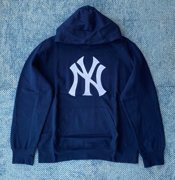 Thrift-Hoodie
