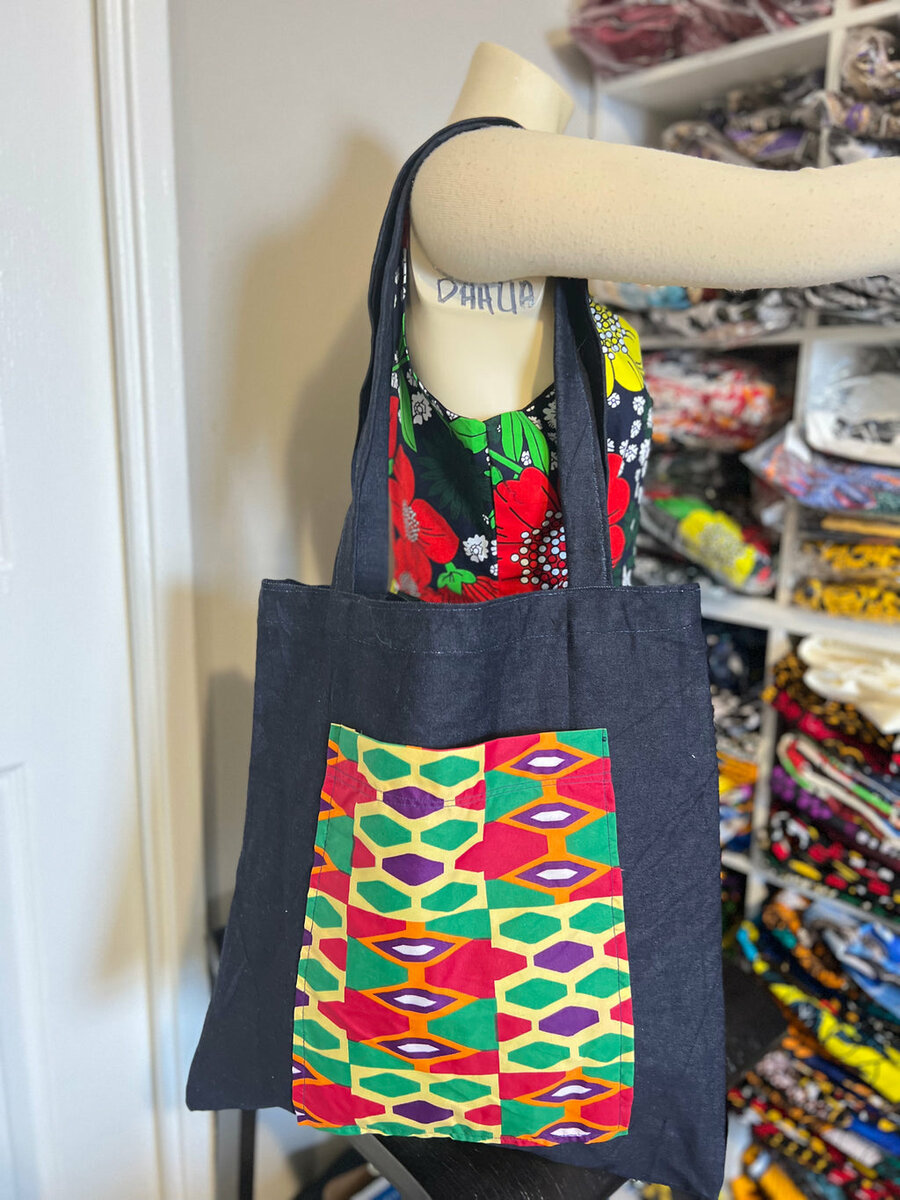 Tote bags