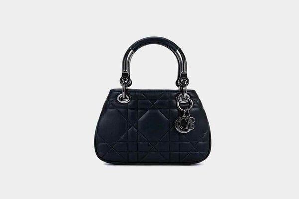 Sac à main élégant en cuir