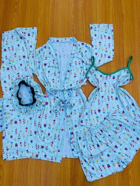 NIGHTWEAR