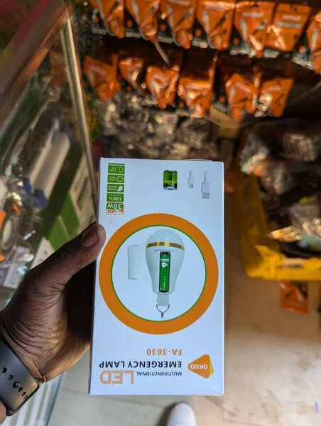 Rechargeable bulbs