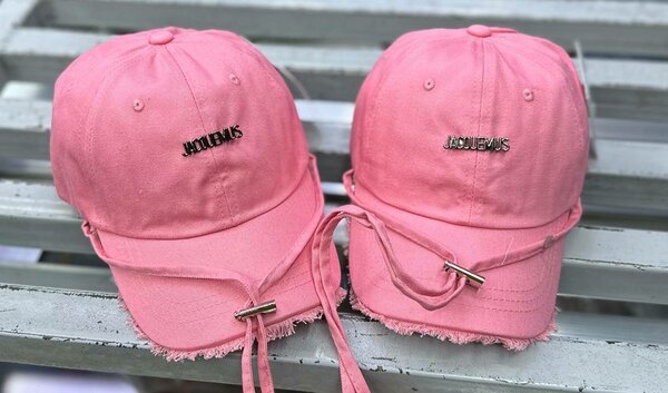 JACQUEMUS CAP