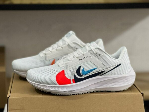 Chaussures de course blanches Nike