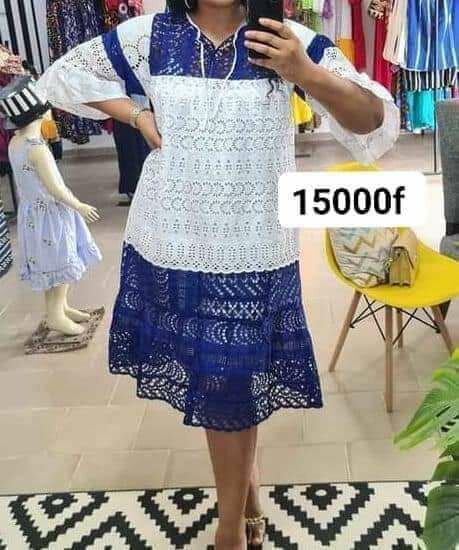 ROBES BLEUE-BLANC