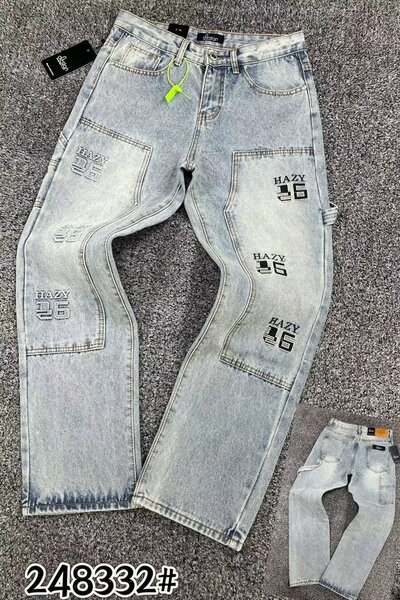 Baggy jeans