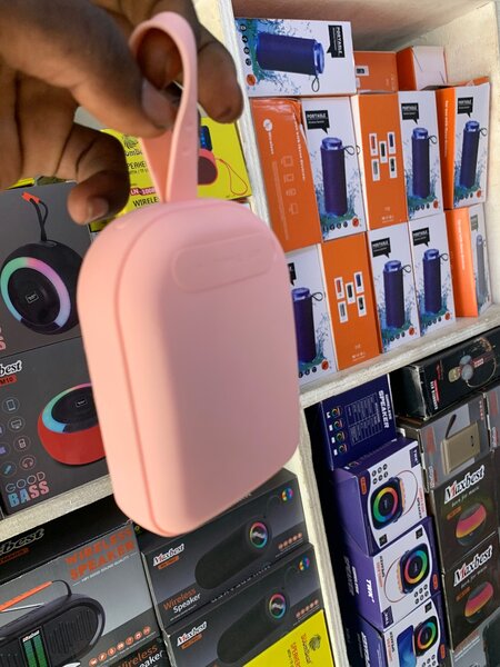 Wireless speaker