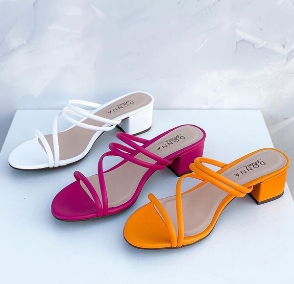 Ladies heeled