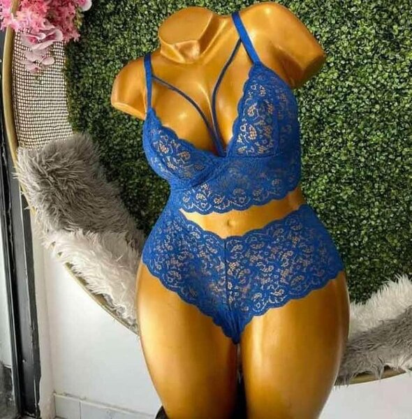 Belle lingerie bleu
