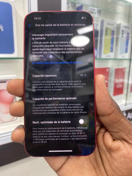 iPhone 13 simple