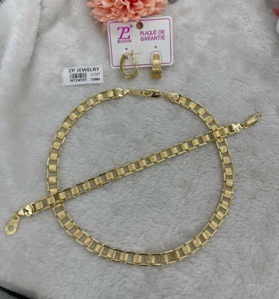 Elegant Jewelry Set