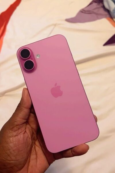 iPhone 16