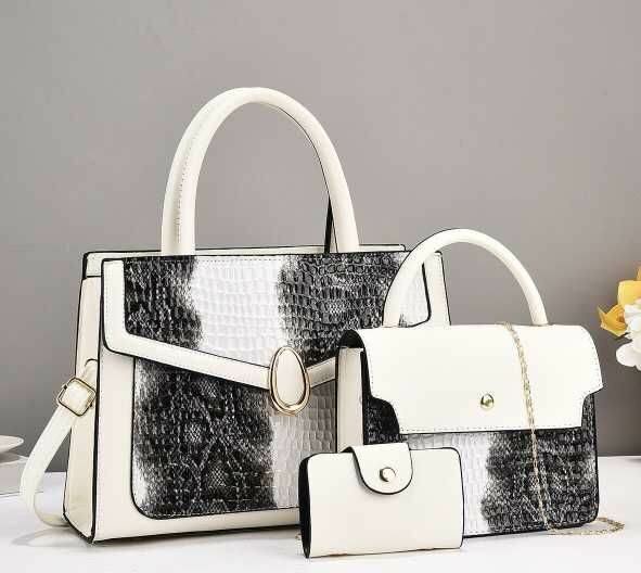 Chic woman handbag