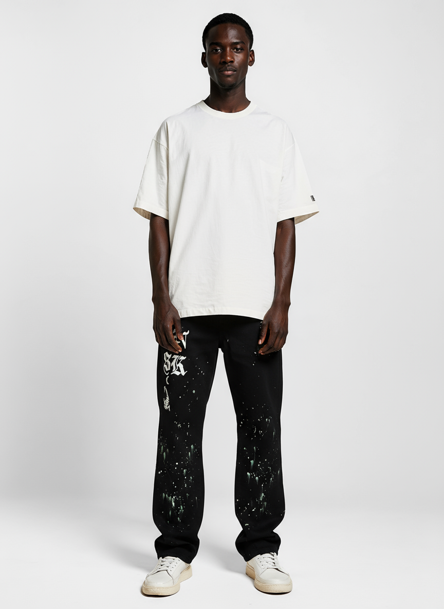 Pantalon noir motif streetwear