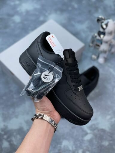 Nike Air Force "All Black"