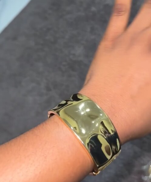 Chunky bangles