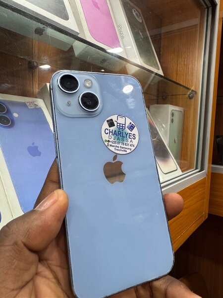 iPhone 14 simple